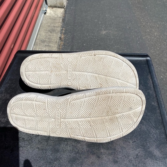 Crocs Men's Swiftwater Wave Graphite / Black Ankle-High Rubber Slip-On Shoes - Picture 13 of 13